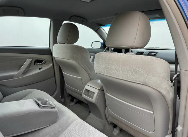 2011 Toyota Camry LE 4dr Sedan 6A - 22949102 - 14