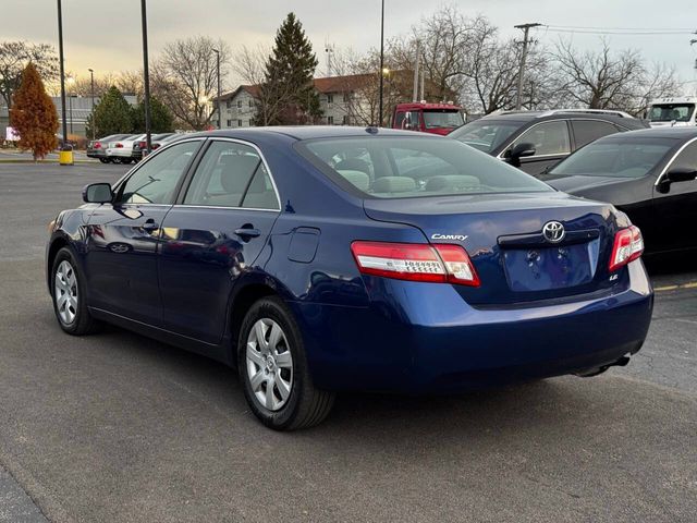 2011 Toyota Camry LE 4dr Sedan 6A - 22949102 - 1