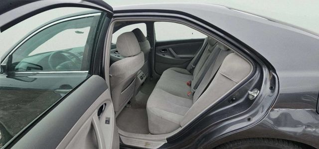 2011 Toyota Camry Hybrid 4dr Sedan - 22988626 - 6