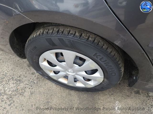 2011 Toyota Corolla  - 22930064 - 11