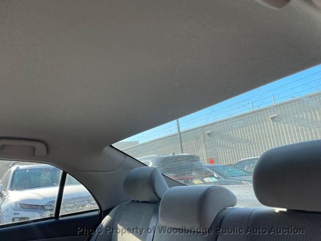 2011 Toyota Corolla  - 22930064 - 24
