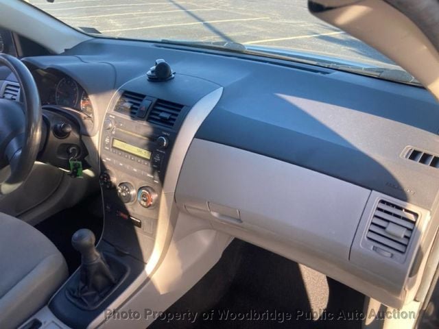 2011 Toyota Corolla  - 22986287 - 14