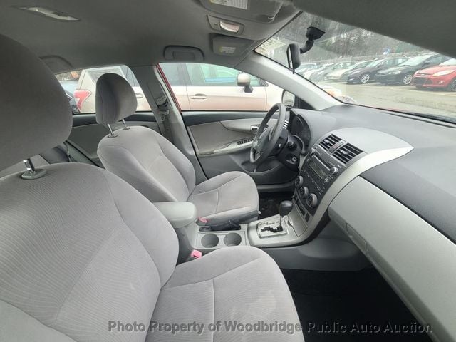 2011 Toyota Corolla 4dr Sedan Automatic LE - 22774080 - 6