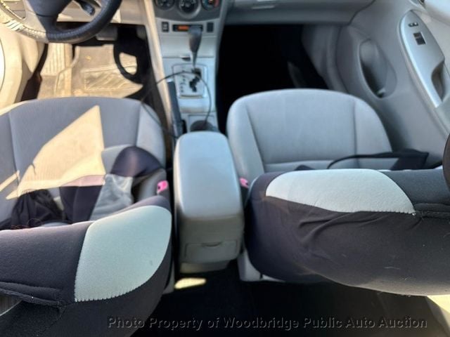 2011 Toyota Corolla 4dr Sedan Automatic LE - 23028976 - 7