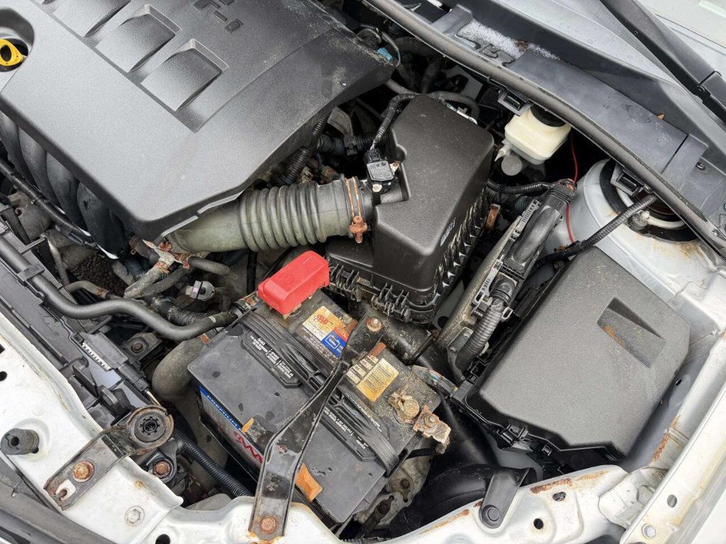 2011 Toyota Corolla 4dr Sedan Automatic LE - 22958087 - 25