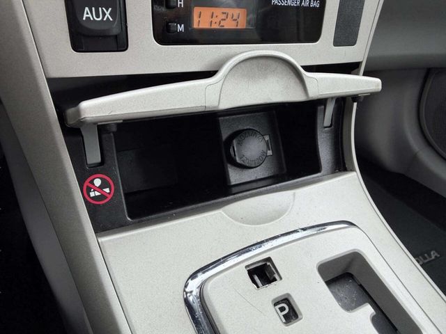 2011 Toyota Corolla 4dr Sedan Automatic LE - 22958087 - 35