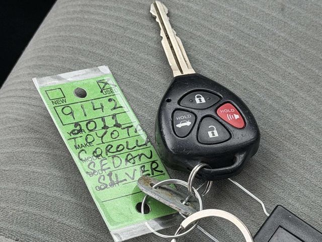 2011 Toyota Corolla 4dr Sedan Automatic LE - 22958087 - 41