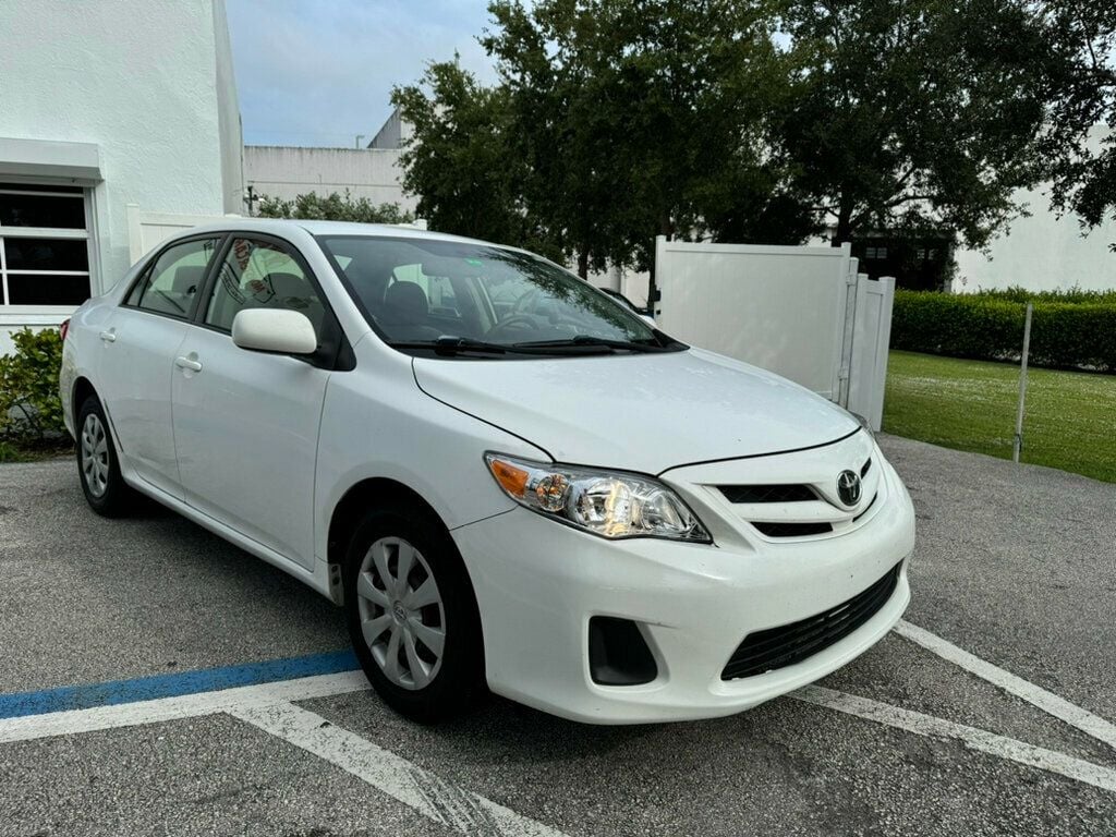 2011 Toyota Corolla 4dr Sedan Automatic LE - 22662843 - 0