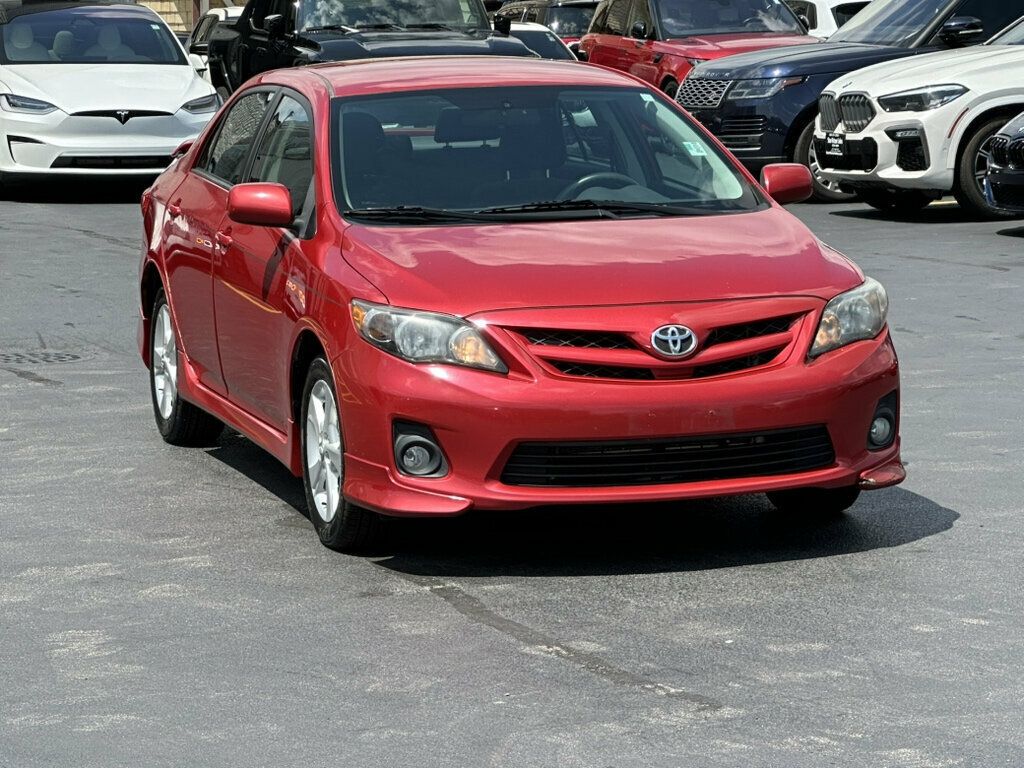 2011 Toyota Corolla 4dr Sedan Automatic LE - 23062330 - 9