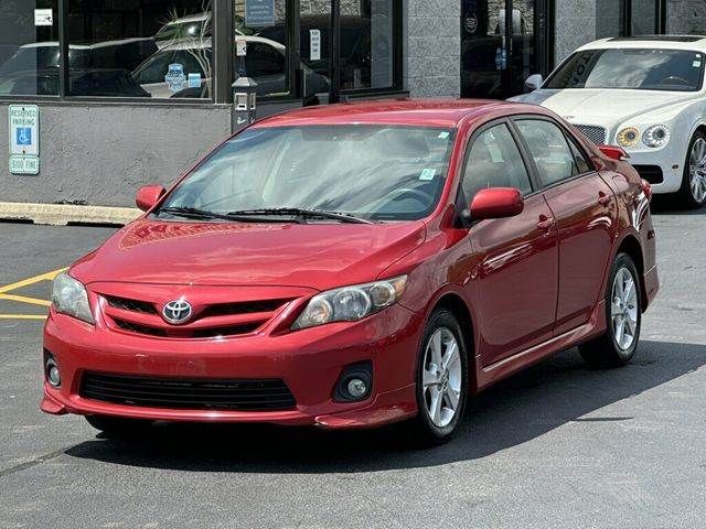 2011 Toyota Corolla 4dr Sedan Automatic LE - 23062330 - 11