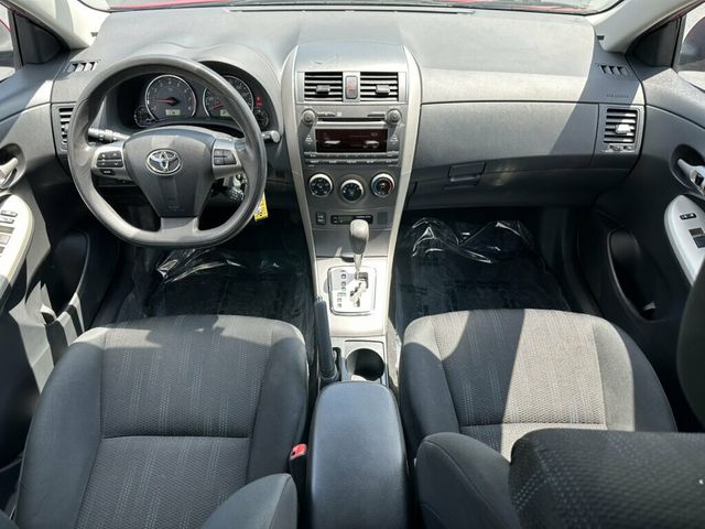 2011 Toyota Corolla 4dr Sedan Automatic LE - 23062330 - 1