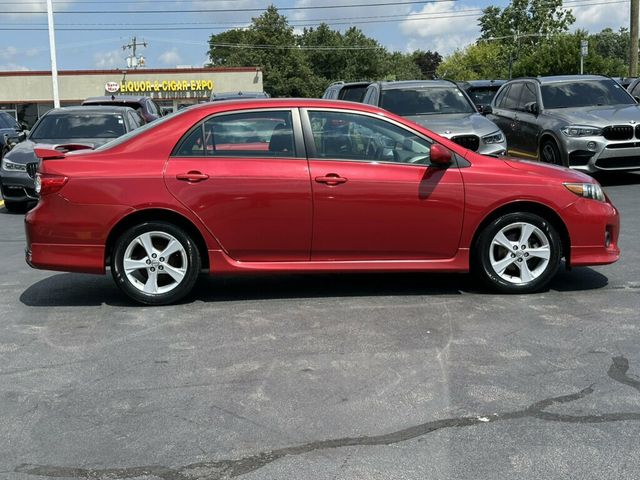 2011 Toyota Corolla 4dr Sedan Automatic LE - 23062330 - 19