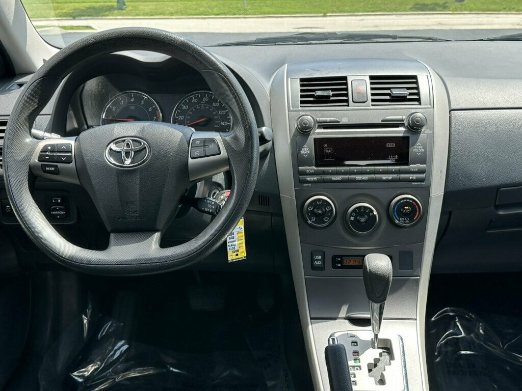2011 Toyota Corolla 4dr Sedan Automatic LE - 23062330 - 20