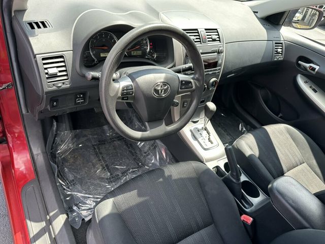 2011 Toyota Corolla 4dr Sedan Automatic LE - 23062330 - 7