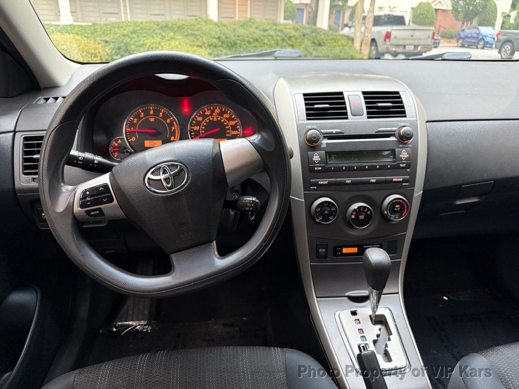2011 Toyota Corolla 4dr Sedan Automatic S - 23041492 - 13