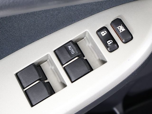 2011 Toyota Corolla 4dr Sedan Automatic S - 22944431 - 27