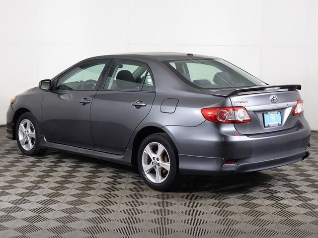 2011 Toyota Corolla 4dr Sedan Automatic S - 22944431 - 3