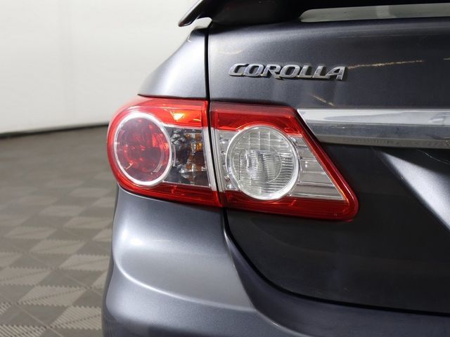2011 Toyota Corolla 4dr Sedan Automatic S - 22944431 - 7
