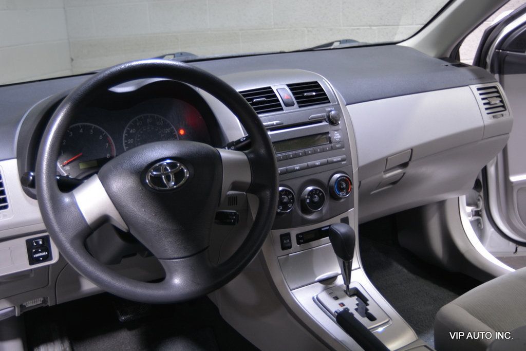 2011 Toyota Corolla 4dr Sedan Automatic S - 22402566 - 26