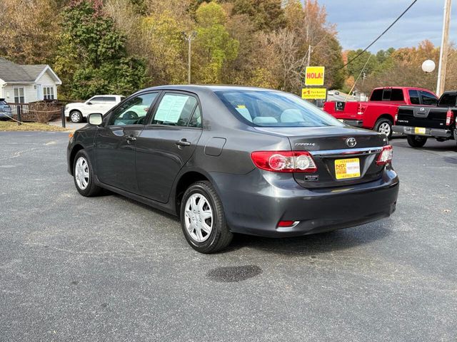 2011 Toyota Corolla Base 4dr Sedan 4A - 22943730 - 6