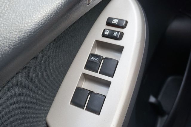 2011 Toyota Corolla LOW MILES, MOON ROOF, CLOTH SEATS - 23002391 - 20