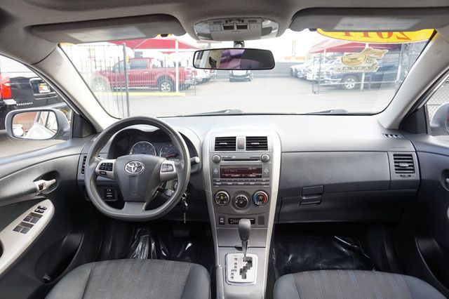 2011 Toyota Corolla LOW MILES, MOON ROOF, CLOTH SEATS - 23002391 - 29