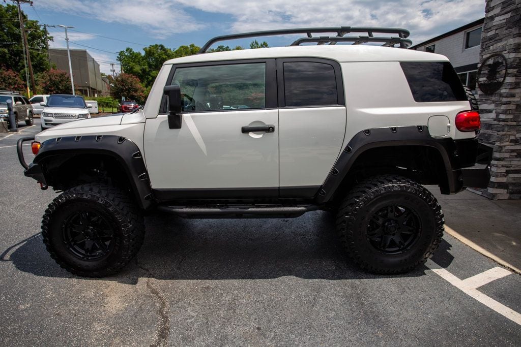 2011 Toyota FJ Cruiser 4WD 4dr Automatic - 22539179 - 6