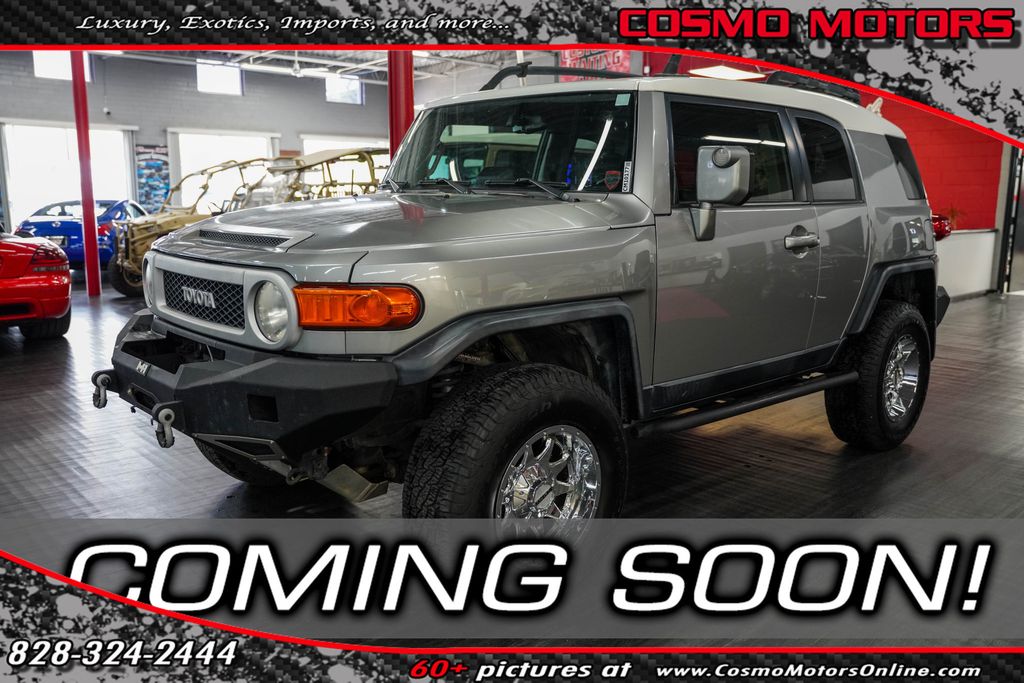 2011 Toyota FJ Cruiser 4WD 4dr Automatic - 23037890 | Video 1