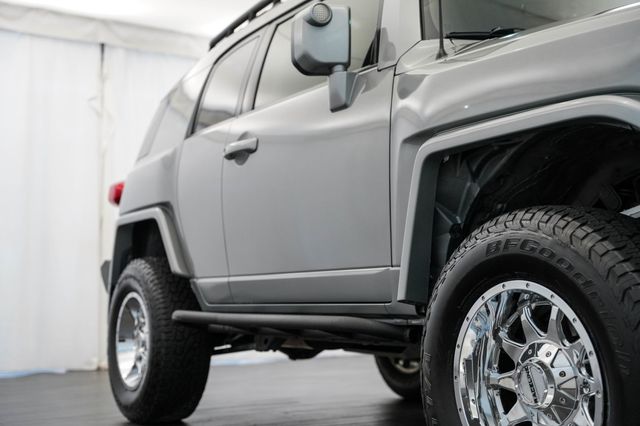 2011 Toyota FJ Cruiser 4WD 4dr Automatic - 23037890 - 29