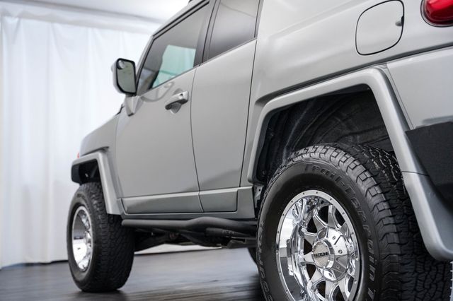 2011 Toyota FJ Cruiser 4WD 4dr Automatic - 23037890 - 31