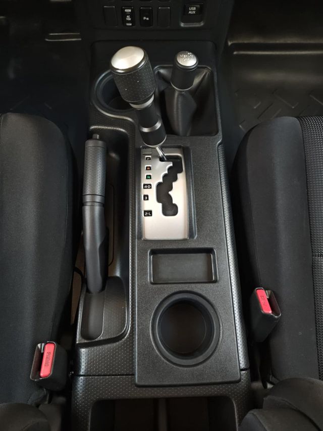 2011 Toyota FJ Cruiser  Print 2011 Toyota FJ Cruiser w/Rear Doors - 22902808 - 35