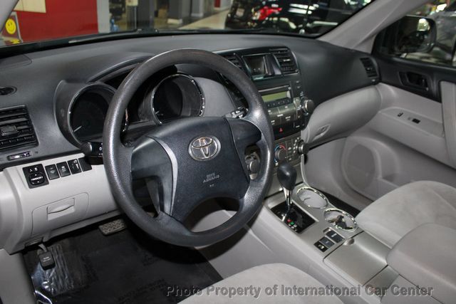 2011 Toyota Highlander 4WD 4dr V6 SE - 22948387 - 11