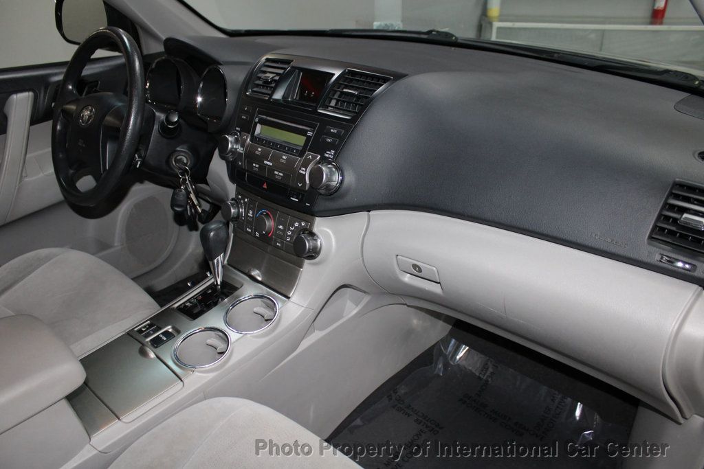2011 Toyota Highlander 4WD 4dr V6 SE - 22948387 - 26