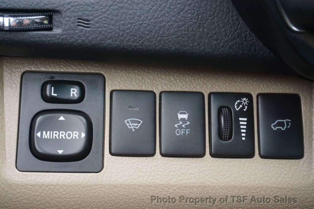 2011 Toyota Highlander 4WD 4dr V6 SE LEATHER SUNROOF 3RD ROW SEAT HEATED SEATS LAODED!! - 23090363 - 23