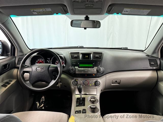 2011 Toyota Highlander BASE - 23037176 - 26