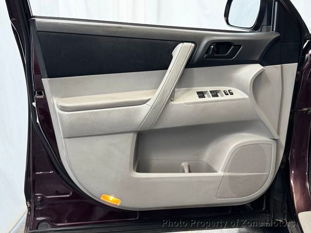 2011 Toyota Highlander BASE - 23037176 - 6