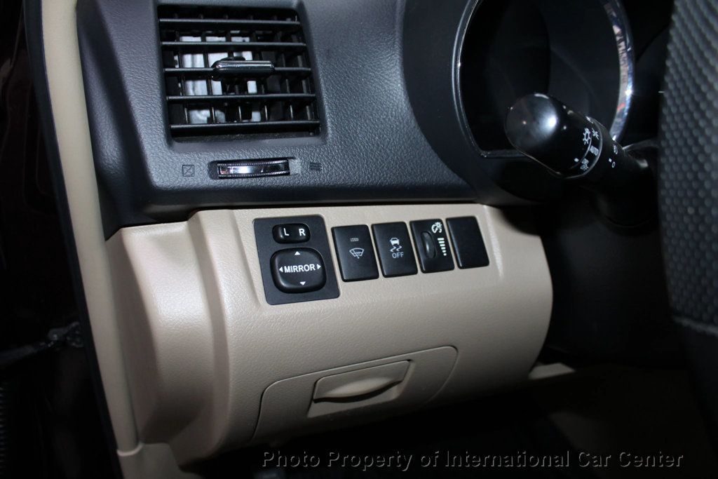 2011 Toyota Highlander Hybrid Sport Utility 4D - 22929130 - 16