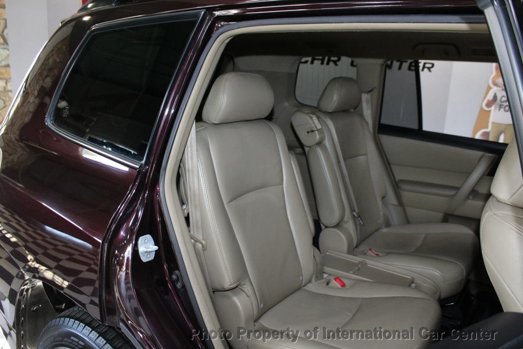 2011 Toyota Highlander Hybrid Sport Utility 4D - 22929130 - 38