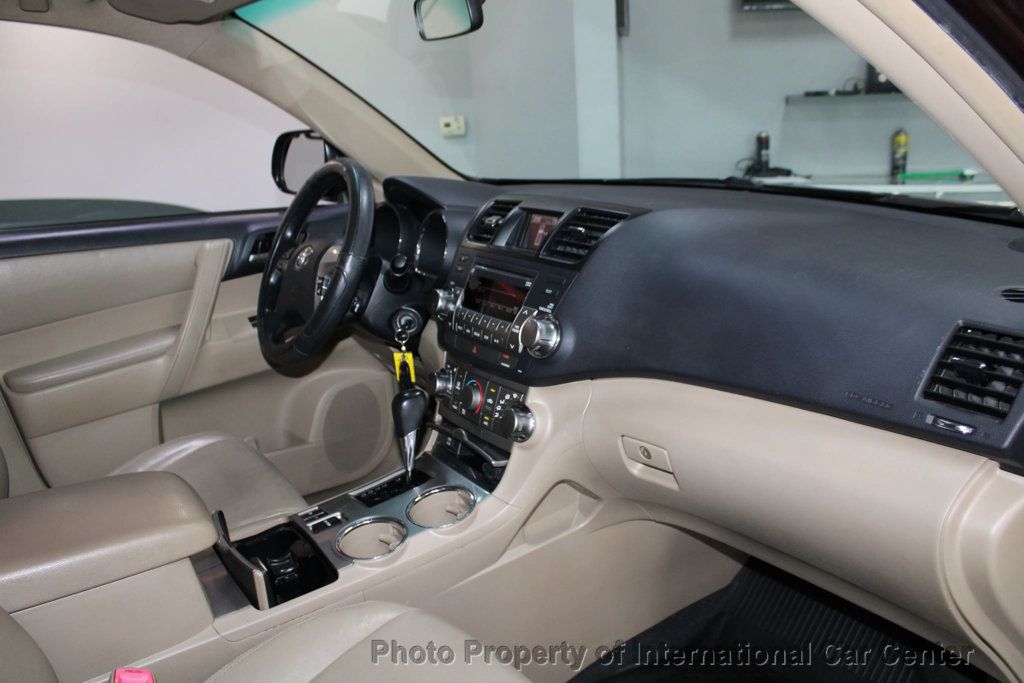 2011 Toyota Highlander Hybrid Sport Utility 4D - 22929130 - 43