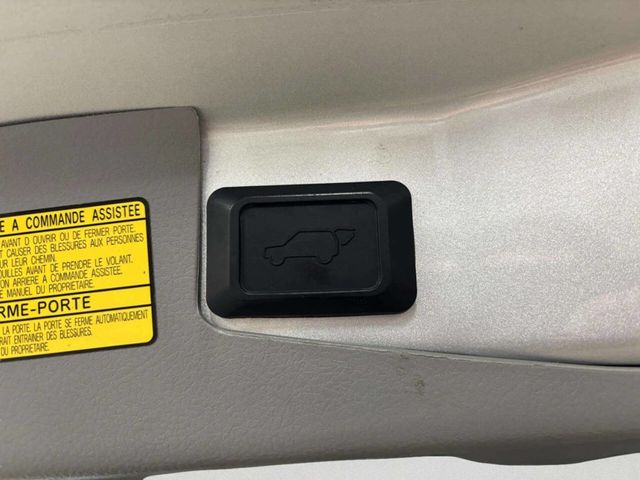 2011 Toyota Highlander Limited AWD 4dr SUV - 22960132 - 20