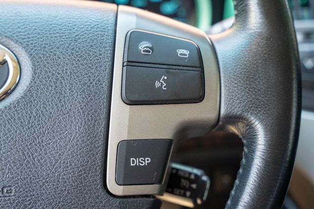 2011 Toyota Land Cruiser LocalTrade/Landcruiser/RearDVD/PushButtonStart/BackupCamera/NAV - 23034226 - 19