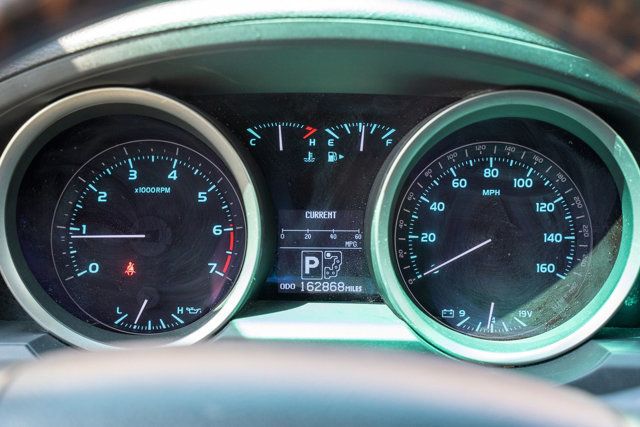 2011 Toyota Land Cruiser LocalTrade/Landcruiser/RearDVD/PushButtonStart/BackupCamera/NAV - 23034226 - 24