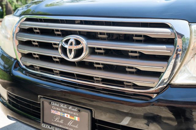 2011 Toyota Land Cruiser LocalTrade/Landcruiser/RearDVD/PushButtonStart/BackupCamera/NAV - 23034226 - 8