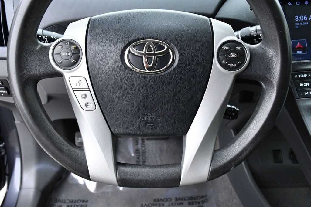 2011 Toyota Prius 2011 Toyota Prius Two  - 23001540 - 20