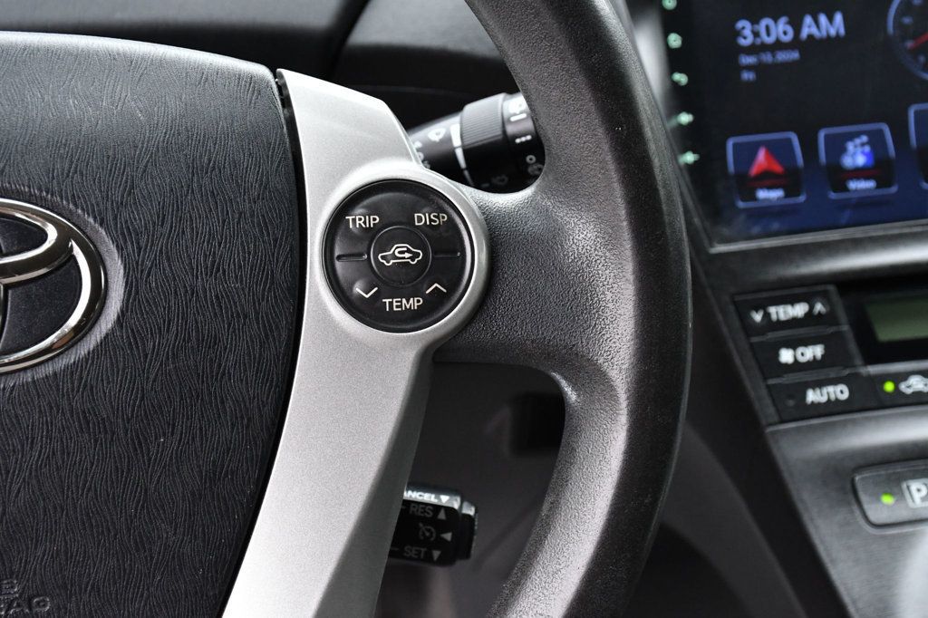 2011 Toyota Prius 2011 Toyota Prius Two  - 23001540 - 22