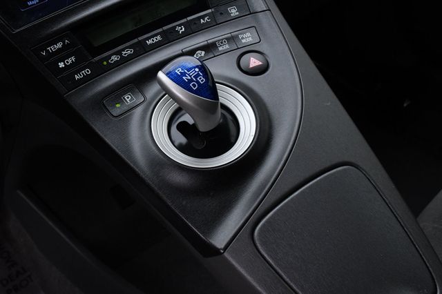 2011 Toyota Prius 2011 Toyota Prius Two  - 23001540 - 24