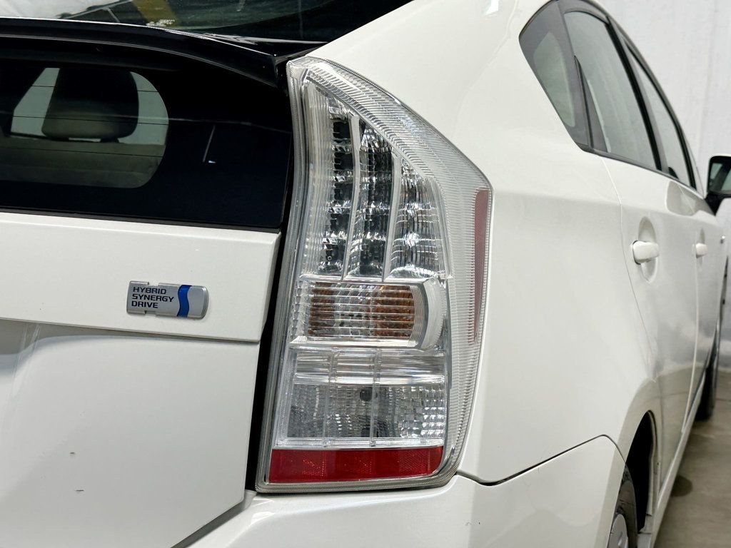 2011 Toyota Prius 5dr Hatchback I - 23065901 - 11