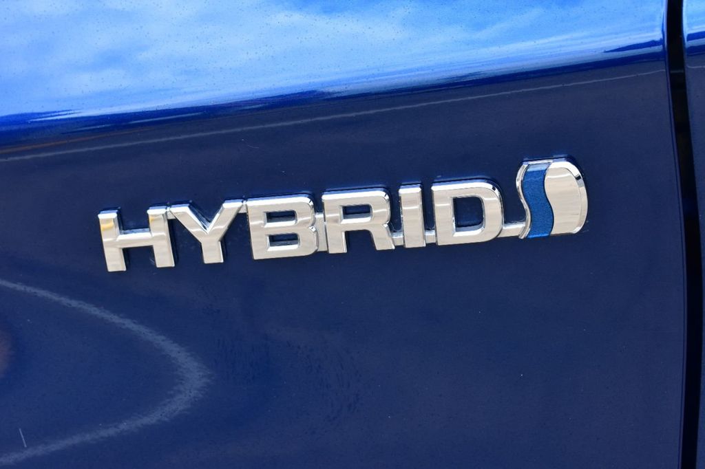 2011 Toyota Prius 5dr Hatchback II - 21933828 - 45