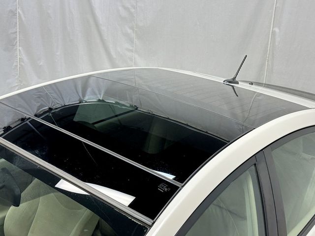2011 Toyota Prius 5dr Hatchback III - 23065901 - 14