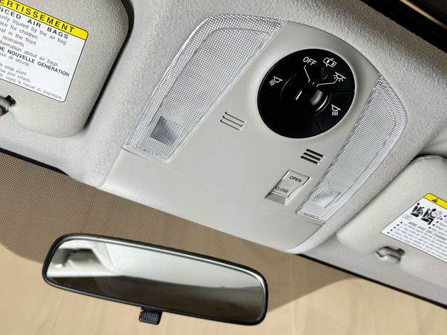 2011 Toyota Prius 5dr Hatchback III - 23065901 - 33